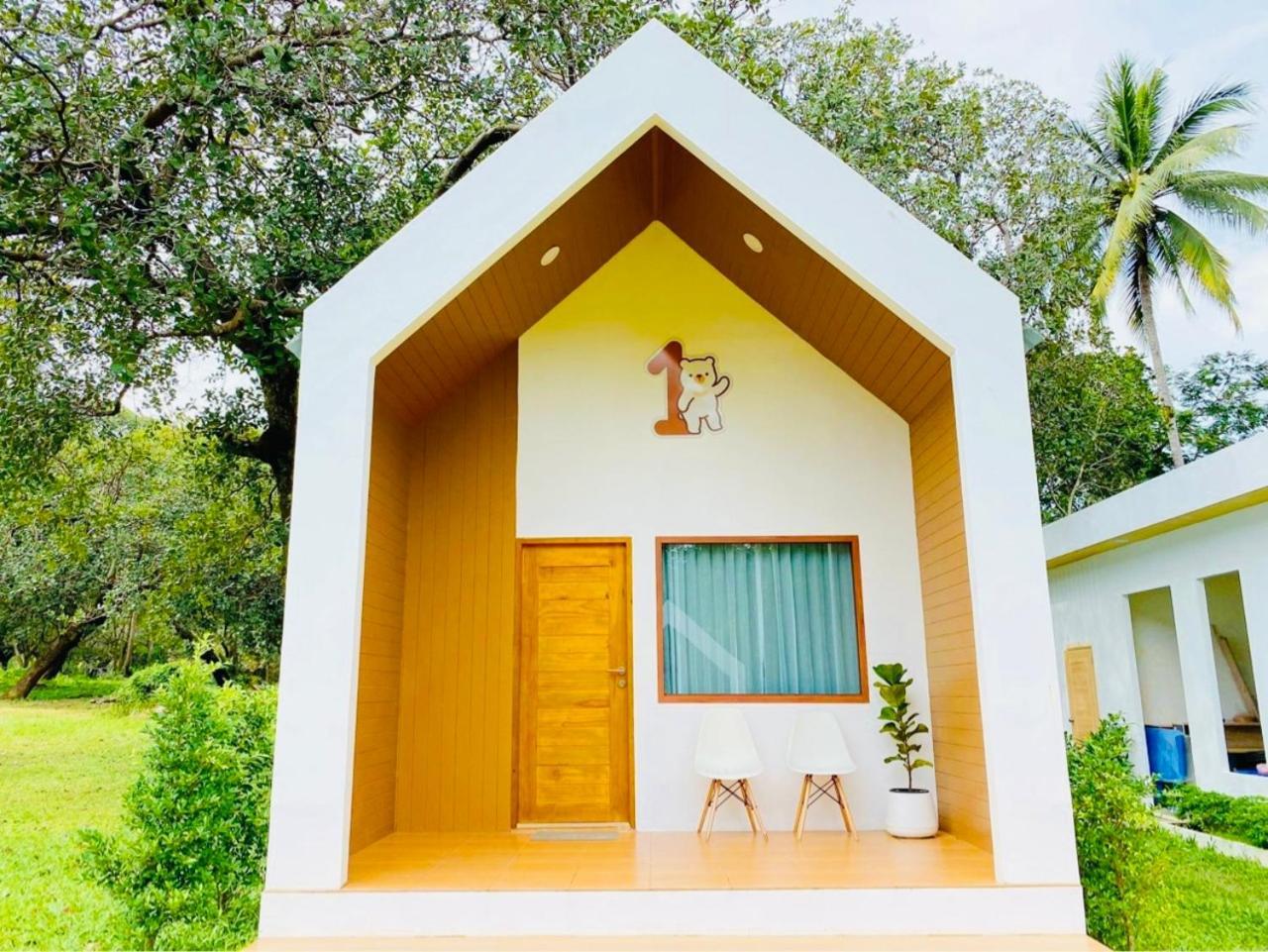 Sea Bear Resort ซีแบร์รีสอร์ต Koh Phayam Bagian luar foto